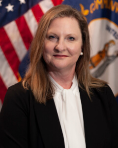 Headshot of Lisa Lee